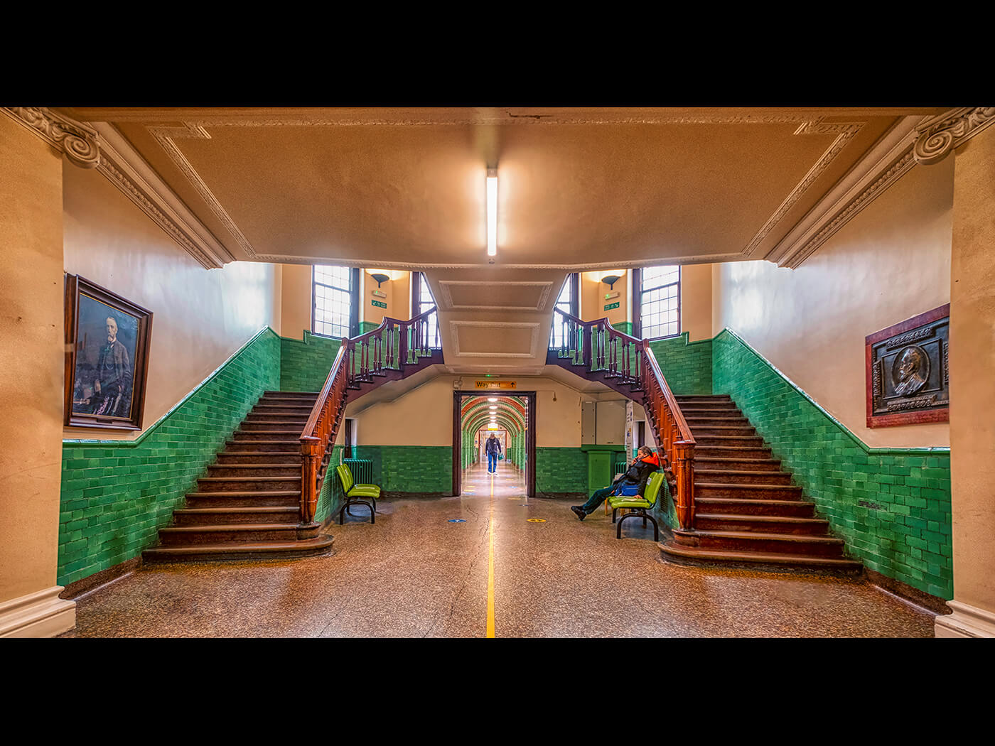 02-the-corridor-by-clive-rayment20-leighton-buzzard-photographic-club